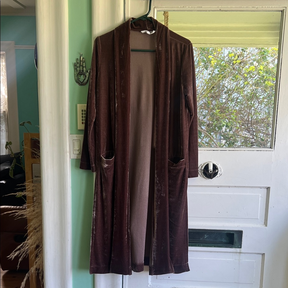 Steve Madden Brownish/Purplish Velvet Kimono Robe